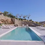 Villa Chrysanthemo Ano Mera