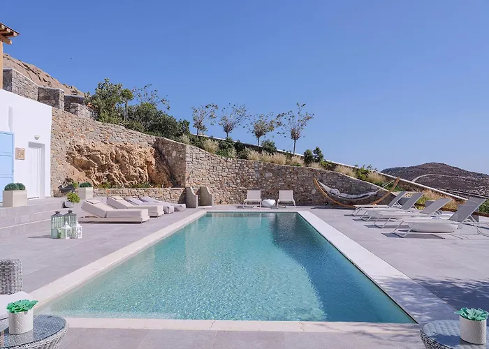 Willa Chrysanthemo Ano Mera